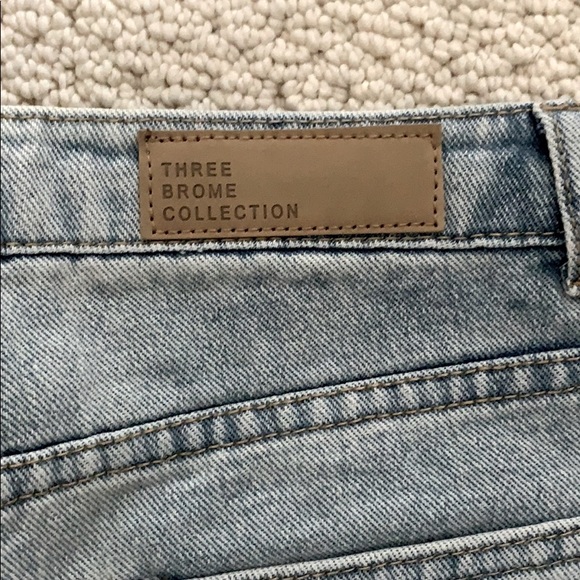 Three Brome high waisted Jean shorts - Picture 3 of 5